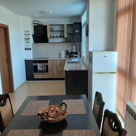 Appartement Apartament Anelia 2 *